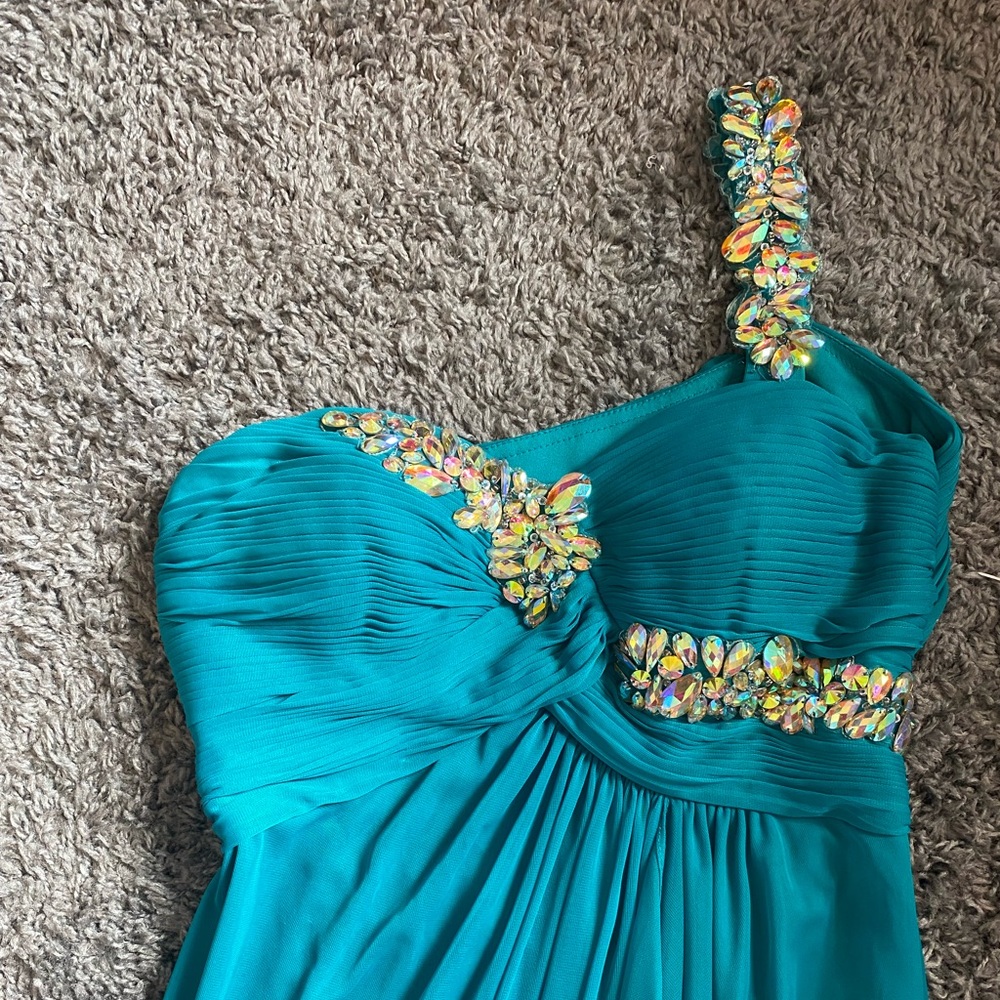 PROM DRESS
